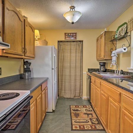 Creekside Retreat With Deck, 18 Miles To Wolf Ridge Villa Weaverville Exteriör bild